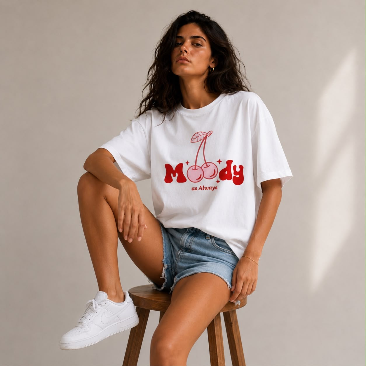 Moody Tshirt